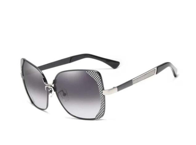 Women's Classic Framed Polarized Sunglasses