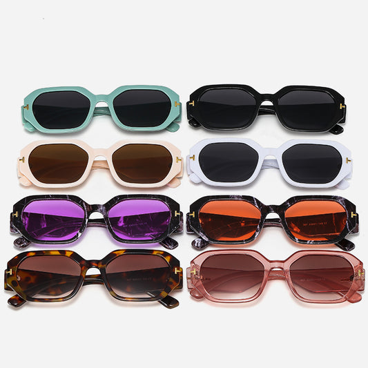 Fashion Catwalk Oval Fashion Glasses Women